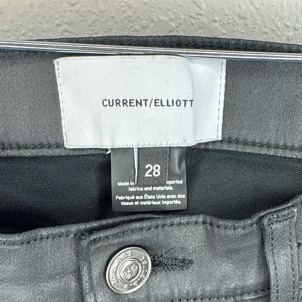 Current/Elliott Stiletto Black Coated Skinny Jeans size 28‎